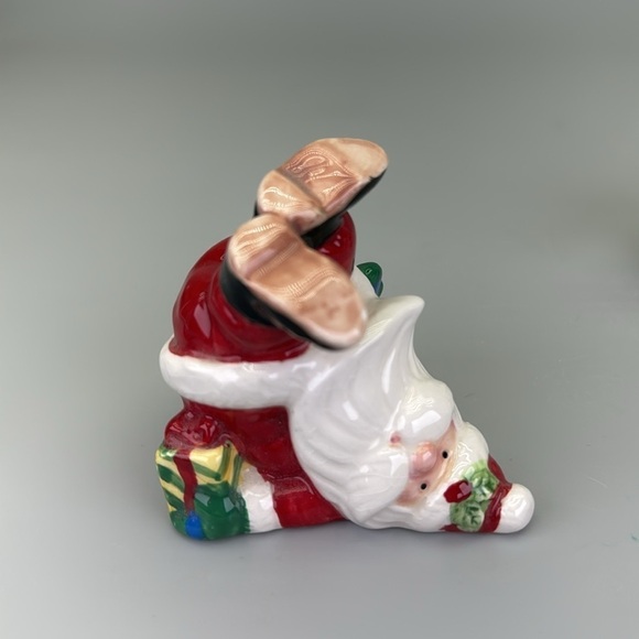 Fitz and Floyd Tumbling Santa Figurines - Picture 3 of 6